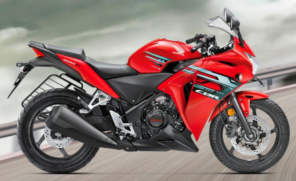 Купить honda 250. Honda CBR 250r 2015. CBR 250 2015. Аналоги Honda cbr250r. Honda 250 2012 спорт.